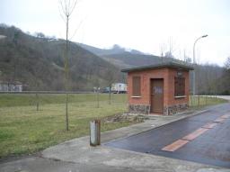 Strecke Pamplona - San Sebastian (Donostia)/ETA banner/graffiti Strecke Pamplona - San Sebastian (Donostia)/ETA banner/graffiti