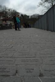 BürgerInnenpflastersteine?/Ursina, Angus, Hans Bär sowie Urs, Susi, Kevin Waber-Karlen .../vor dem BärInnengraben/Bern/Berne Schweiz/Switzerland BürgerInnenpflastersteine?/Ursina, Angus, Hans Bär sowie Urs, Susi, Kevin Waber-Karlen .../vor dem BärInnengraben/Bern/Berne Schweiz/Switzerland