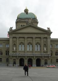 Alexander vor Bundeshaus/"Curia Confoederationis Helveticae"/Bern/Berne Schweiz/Switzerland Alexander vor Bundeshaus/"Curia Confoederationis Helveticae"/Bern/Berne Schweiz/Switzerland