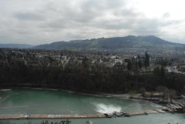 Vom Münster - Blick nach Südosten auf die Aare in/Bern/Berne Schweiz/Switzerland Vom Münster - Blick nach Südosten auf die Aare in/Bern/Berne Schweiz/Switzerland