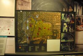 Extensión de los murallas del Barrio Gótico construidos bajo Jaume I hasta incluyendo El Raval bajo Pere III Extensión de los murallas del Barrio Gótico construidos bajo Jaume I hasta incluyendo El Raval bajo Pere III