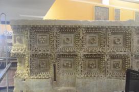 Musei Vaticani: antiques collection - sarcophagus Musei Vaticani: antiques collection - sarcophagus